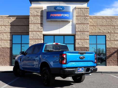 New 2025 Ford Ranger Lariat w/ Black Appearance Package image 8
