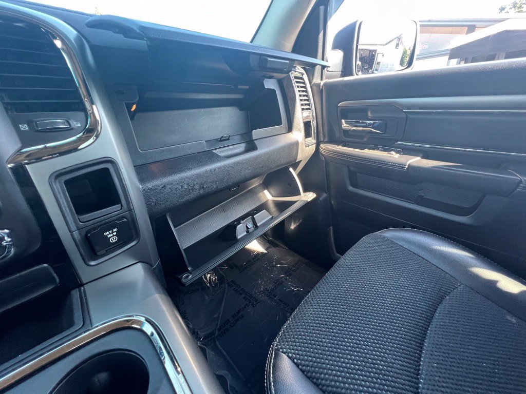 Used 2015 RAM 1500 Sport AWD/4WD image 32