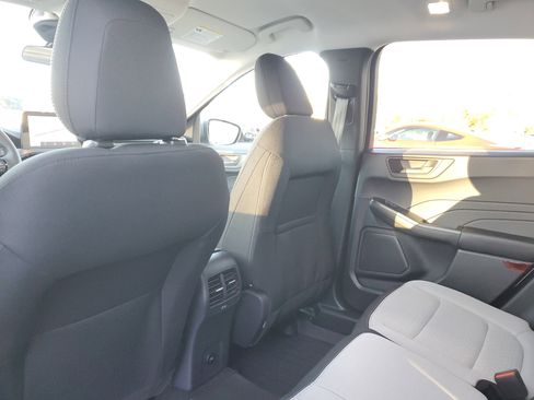 New 2026 Ford Escape Active w/ Cold Weather Package image 10