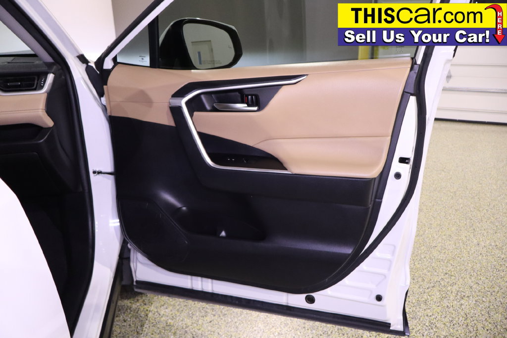 Used 2021 Toyota RAV4 XLE Premium FWD image 42