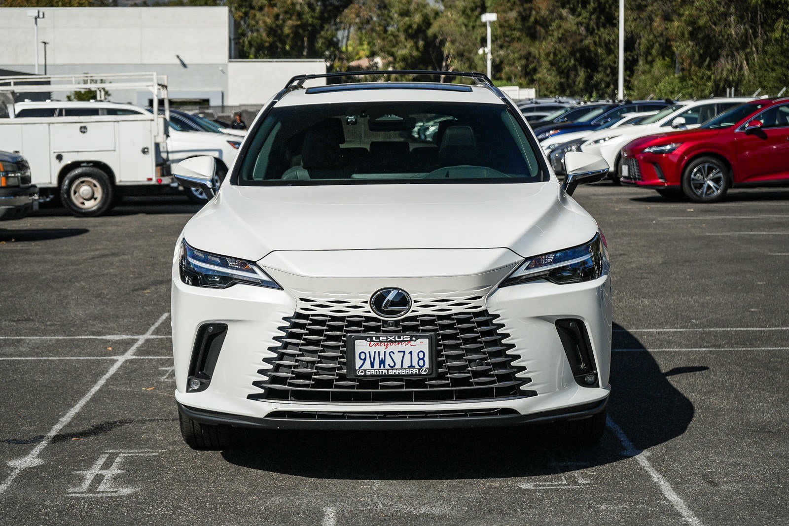 Used 2025 Lexus RX 350 w/ Convenience Package AWD/4WD image 2