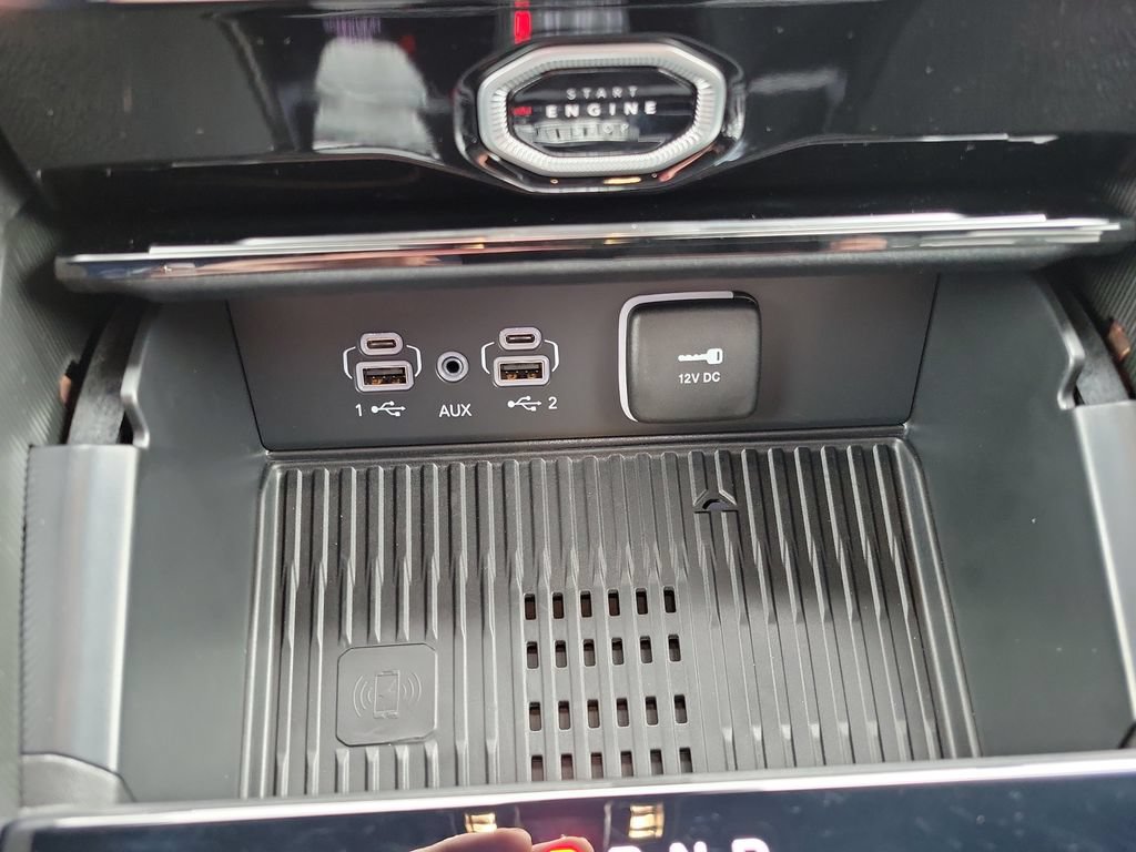 New 2026 Jeep Grand Cherokee Altitude AWD/4WD image 35
