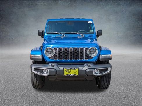 New 2025 Jeep Wrangler Sahara image 9