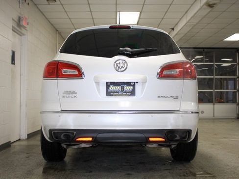 Used 2016 Buick Enclave Leather image 4