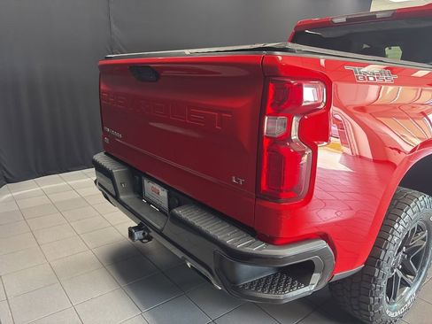 Used 2019 Chevrolet Silverado 1500 LT Trail Boss AWD/4WD image 4