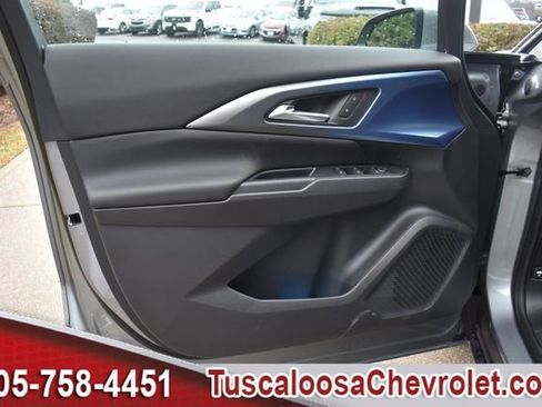 New 2026 Chevrolet Equinox EV LT image 13