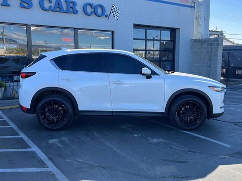 Used 2017 MAZDA CX-5 Touring w/ Preferred Equipment Package image 2