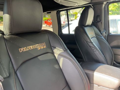 Used 2024 Jeep Wrangler Unlimited Rubicon 392 AWD/4WD image 31