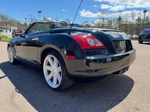 Used 2005 Chrysler Crossfire Limited RWD image 5