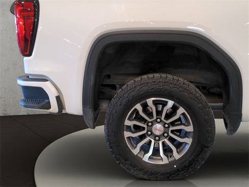 Used 2020 GMC Sierra 1500 AT4 image 40