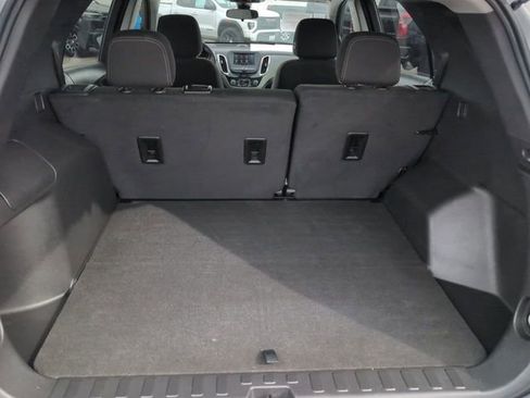 Certified 2023 Chevrolet Equinox LS image 24