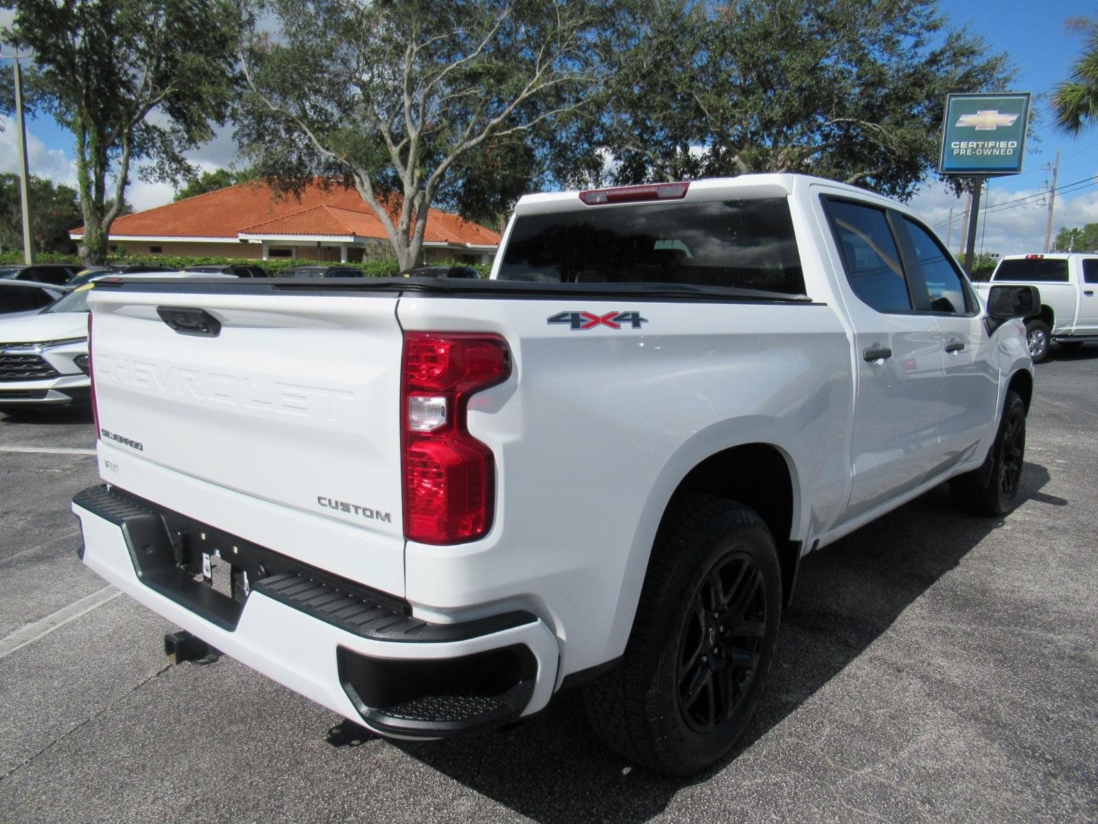 Used 2024 Chevrolet Silverado 1500 Custom AWD/4WD image 6