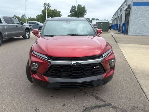 Used 2023 Chevrolet Blazer RS w/ Enhanced Convenience Package AWD/4WD image 8