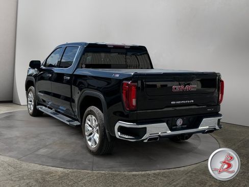 Used 2021 GMC Sierra 1500 SLT AWD/4WD image 5