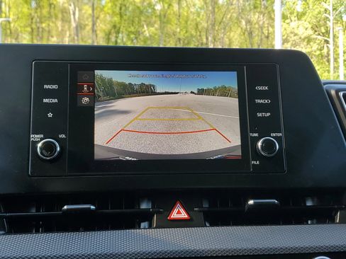 Used 2025 Kia Sportage LX image 25