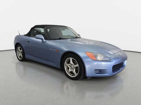 Used 2002 Honda S2000 image 3