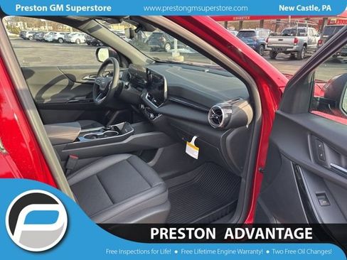 New 2026 Chevrolet Equinox LT w/ Convenience Package II image 8