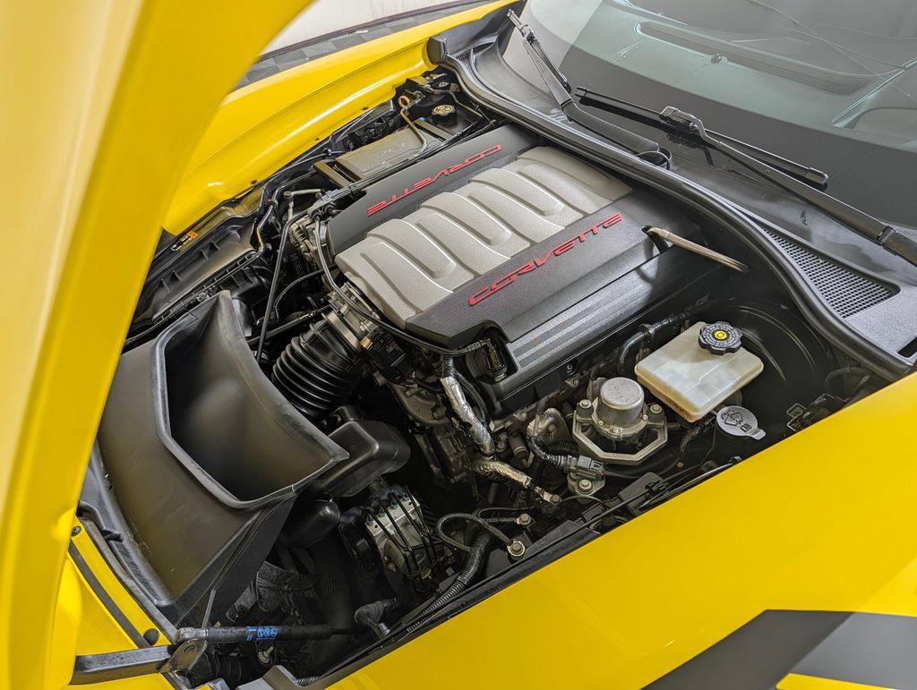 Used 2019 Chevrolet Corvette Grand Sport RWD image 10
