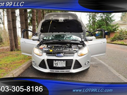 Used 2012 Ford Focus Titanium image 27