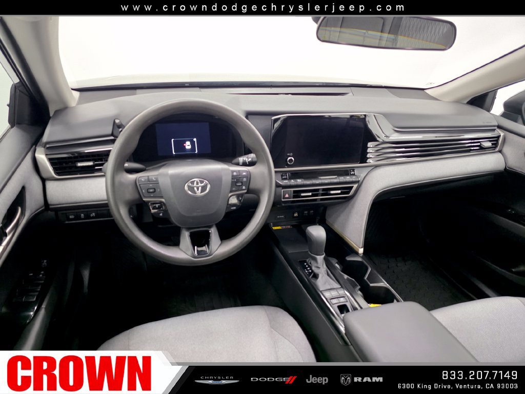 Used 2025 Toyota Camry LE FWD image 16