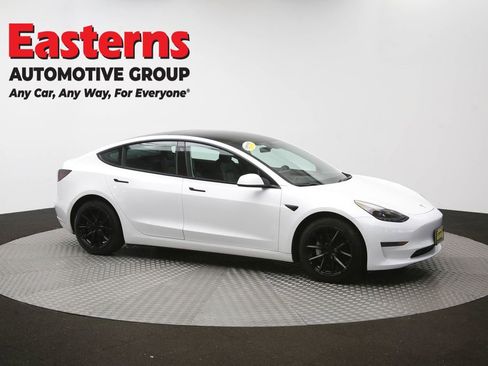 Used 2021 Tesla Model 3 Standard Range Plus RWD image 42