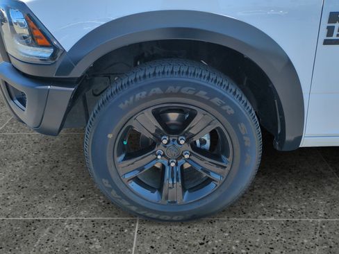 Used 2024 RAM 1500 Classic Warlock image 32