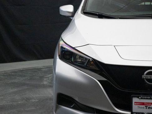 Used 2024 Nissan Leaf S image 5