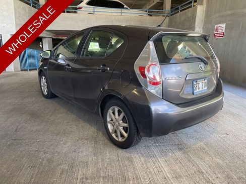 Used 2014 Toyota Prius C Four FWD image 5