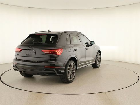 Used 2022 Audi Q3 2.0T Premium Plus AWD/4WD image 6