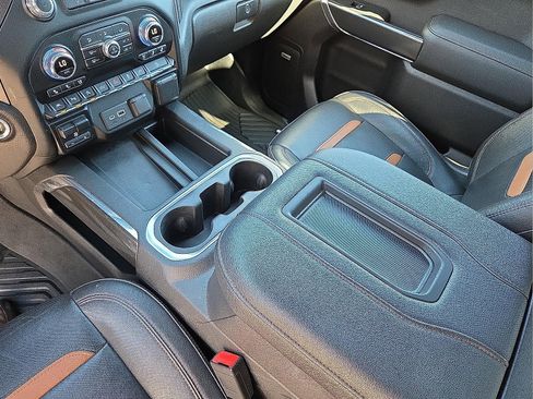 Used 2020 GMC Sierra 1500 AT4 w/ AT4 Premium Package image 25