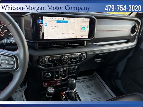 Used 2024 Jeep Wrangler Unlimited Rubicon image 26