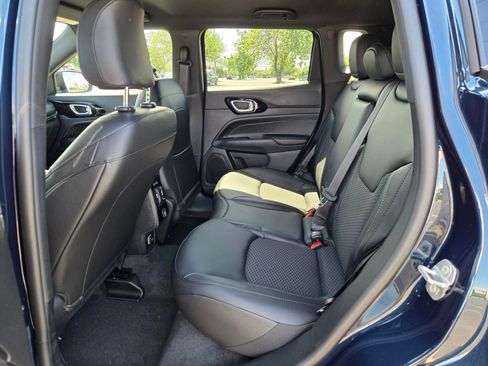 New 2026 Jeep Compass Latitude AWD/4WD image 7
