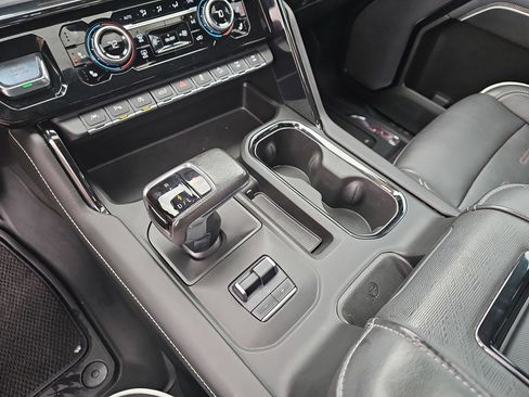 Used 2022 GMC Sierra 1500 AT4X AWD/4WD image 26