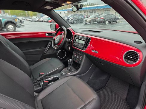 Used 2013 Volkswagen Beetle 2.5 FWD image 16