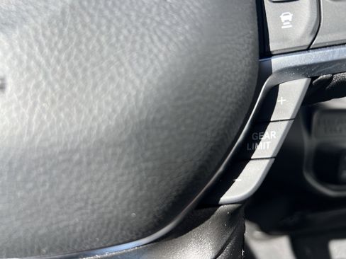 Used 2025 RAM 2500 Big Horn image 28