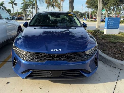 Used 2022 Kia K5 EX w/ EX Premium Package FWD image 3