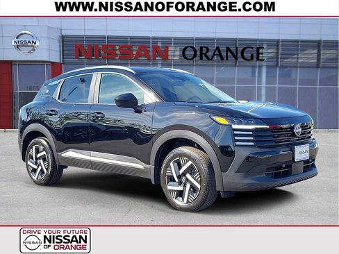 New 2026 Nissan Kicks SV w/ Charging Package image 1