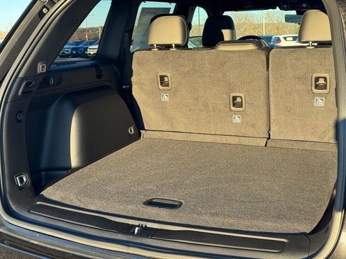 New 2025 Jeep Grand Cherokee Limited w/ Luxury Tech Group II image 5