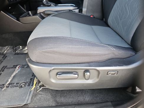 Certified 2021 Toyota Tacoma TRD Sport w/ Technology Package image 17