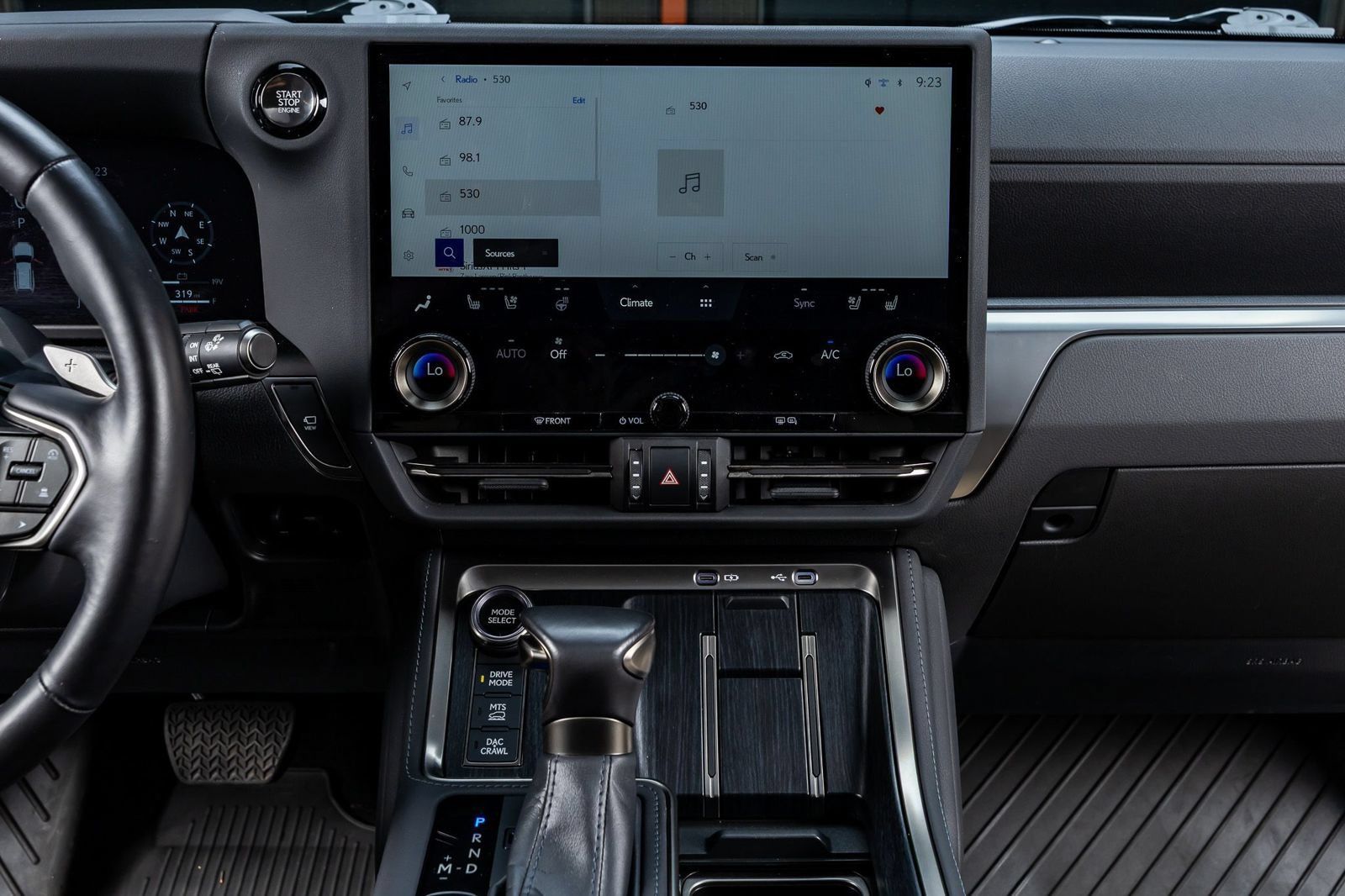 Used 2024 Lexus GX 550 AWD/4WD image 24