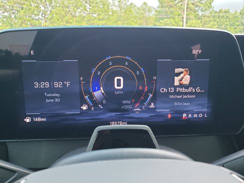 Used 2024 Chevrolet Traverse RS w/ LPO, Floor Liner Package FWD image 22