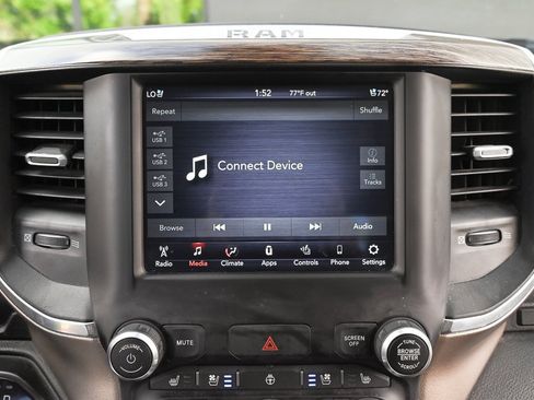 Used 2019 RAM 1500 Laramie image 23