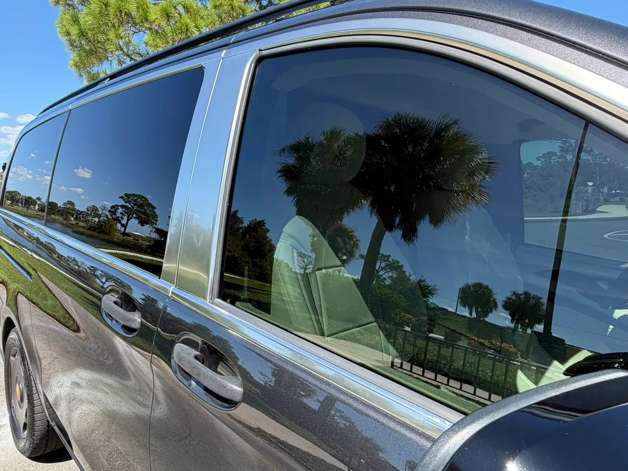 Used 2021 Mercedes-Benz Metris Passenger w/ Premium Safety Package image 11