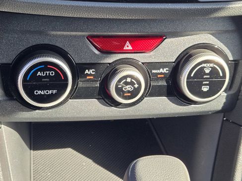 Certified 2023 Subaru Crosstrek 2.0i image 19