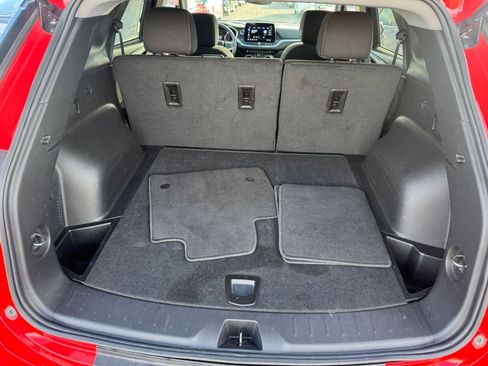 Used 2025 Chevrolet Blazer LT image 31