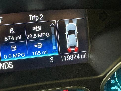 Used 2014 Ford Escape Titanium w/ Equipment Group 401A image 18