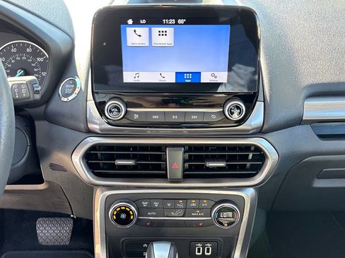Certified 2019 Ford EcoSport SE image 24