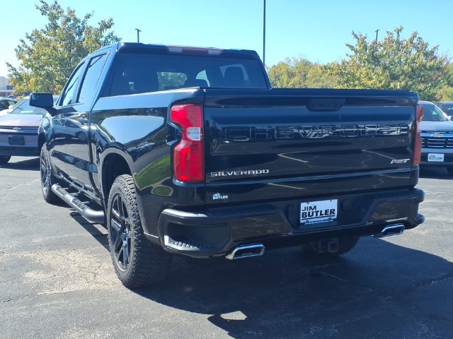 Used 2022 Chevrolet Silverado 1500 RST w/ Z71 Off-Road Package AWD/4WD image 3