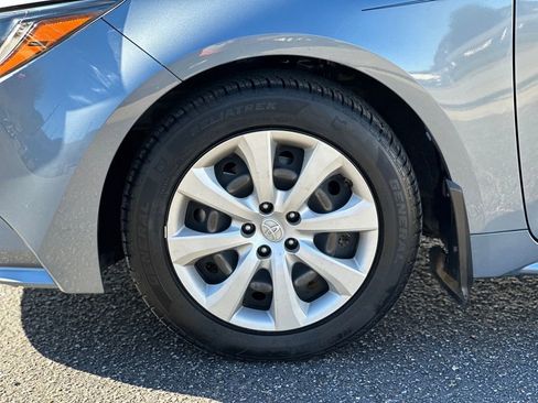 Used 2022 Toyota Corolla LE image 22