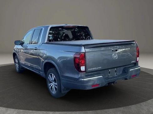 Used 2017 Honda Ridgeline RTS image 6